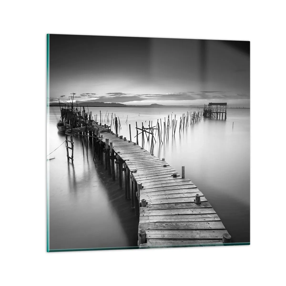 Tablou pe sticlă - Liniștea unui țărm uitat - 50x50 cm