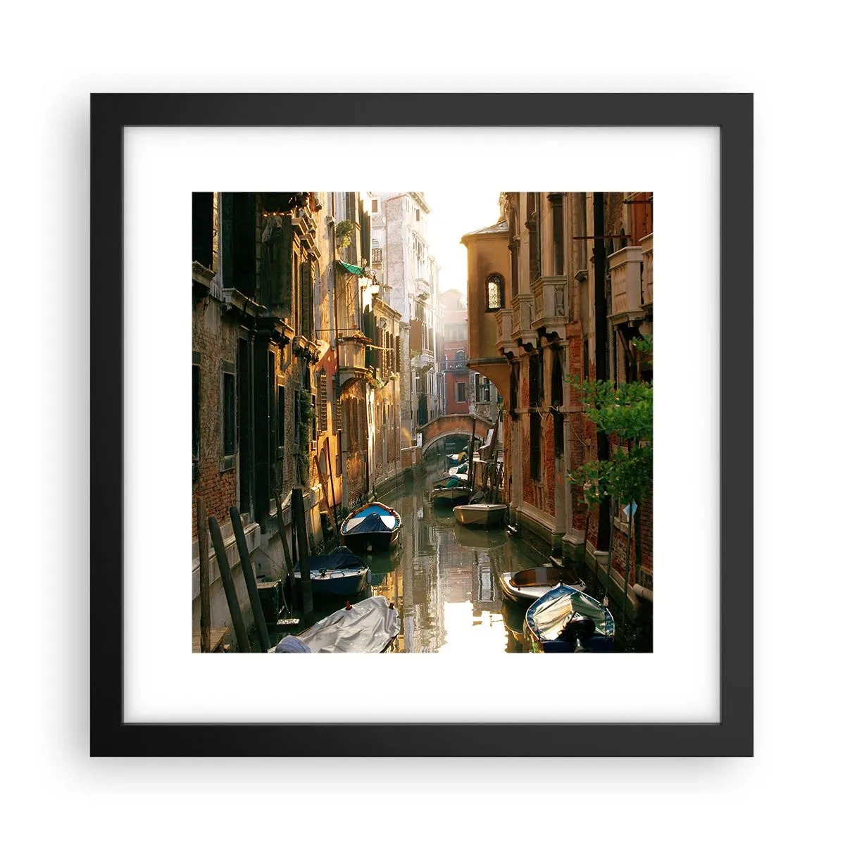 Poster în ramă neagră - Pe o străduță venețiană - 30x30 cm