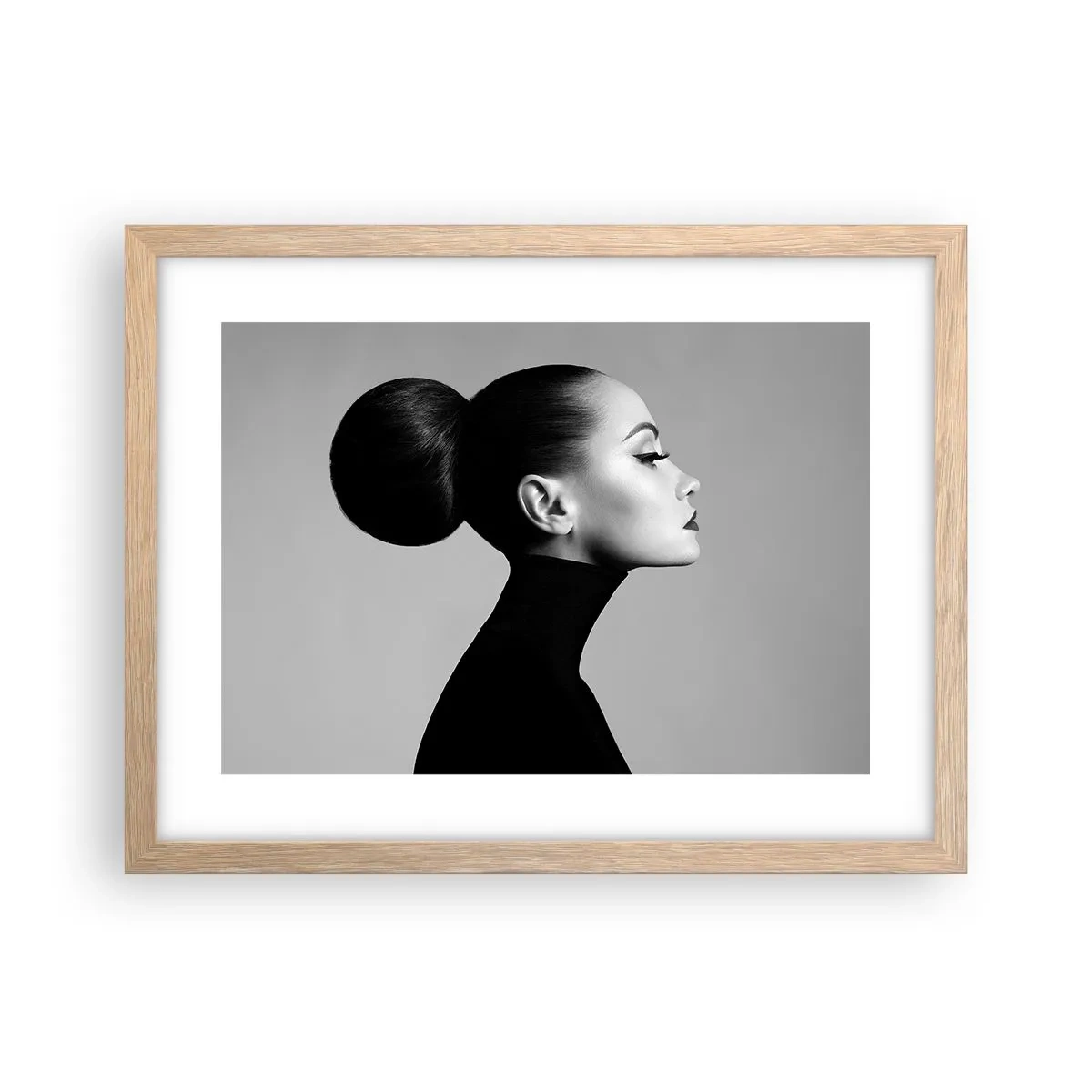 Poster în ramă de stejar deschis - Nefertiti contemporană - 40x30 cm