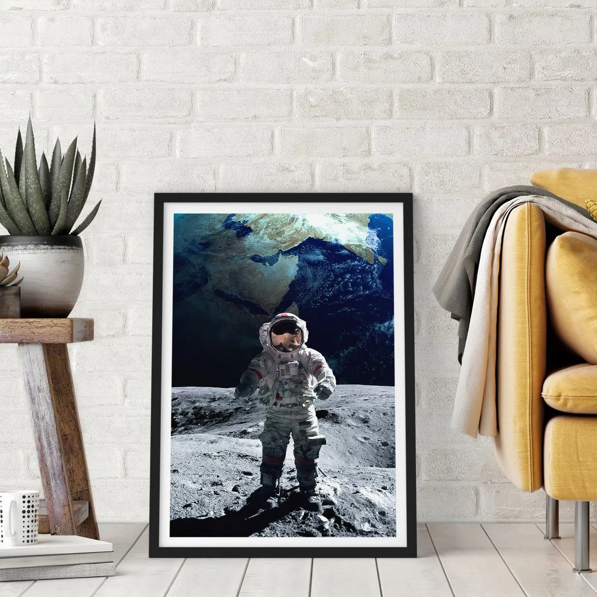 Poster în ramă neagră - Salutări de pe Lună - 70x100 cm