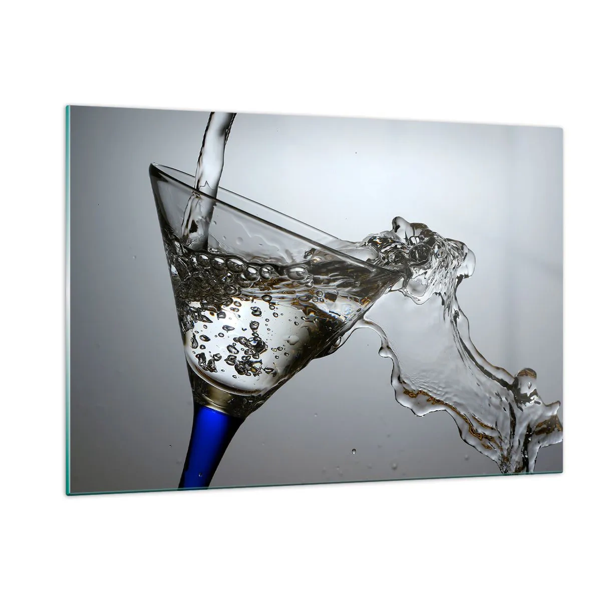 Tablou pe sticlă - Apă pură în sticlă de cristal - 120x80 cm