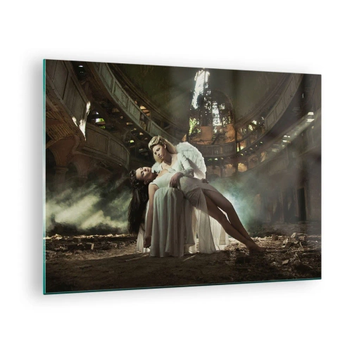 Tablou pe sticlă - O figură angelică ținând în brațe o femeie în ruinele unei clădiri - 70x50cm - Spiritul vechiului teatru - Decorațiune modernă pentru perete pentru living și dormitor ARTTOR