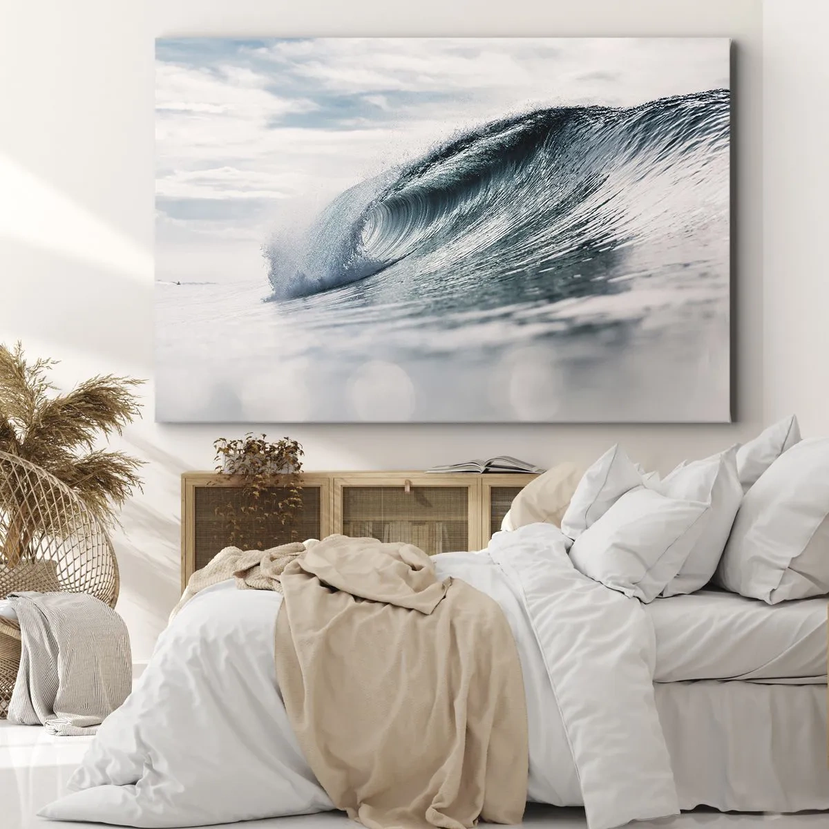 Tablou pe pânză Canvas - Un val de mare surprins într-un moment dinamic pe fundalul cerului - 70x50cm - Summitul apei - Decorațiune modernă pentru perete pentru living și dormitor ARTTOR