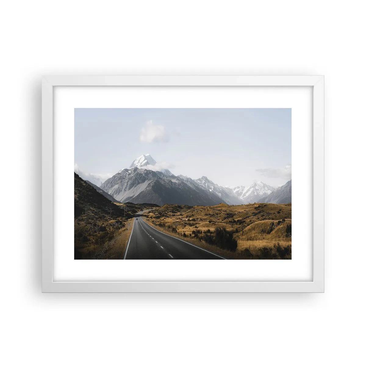 Poster în ramă albă - Drumul spre inima munților - 40x30 cm