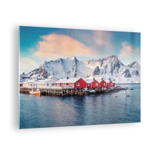Tablou pe sticlă - Căsuțe de pescuit roșii pe fiord cu munți în fundal - 70x50cm - Retragerea nordică - Decorațiune modernă pentru perete pentru living și dormitor ARTTOR