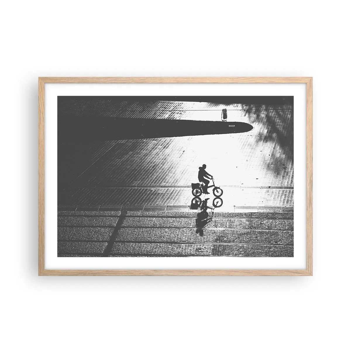 Poster în ramă de stejar deschis - Înainte, prin oraș - 70x50 cm