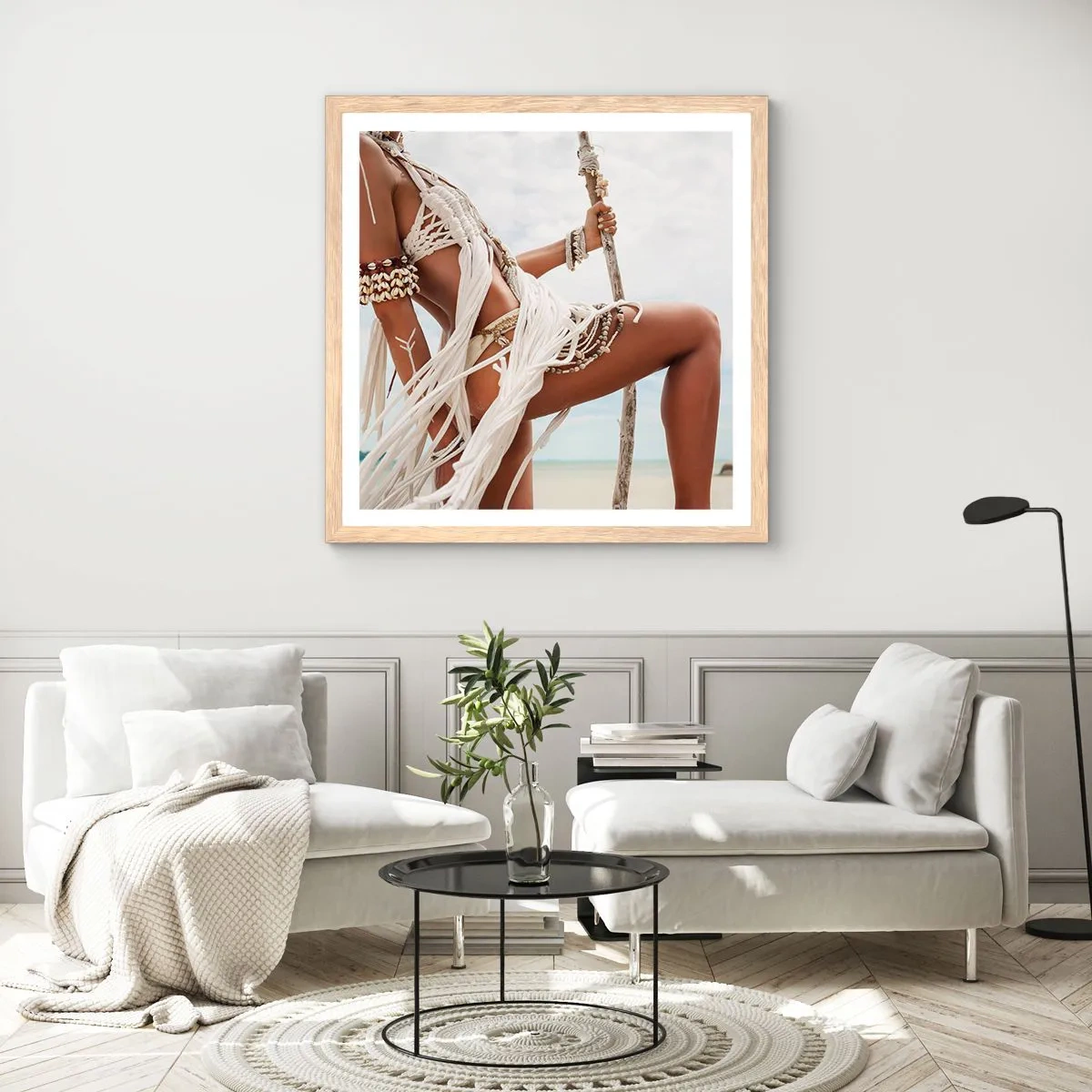 Poster în ramă de stejar deschis - Preoteasa Soarelui - 60x60 cm