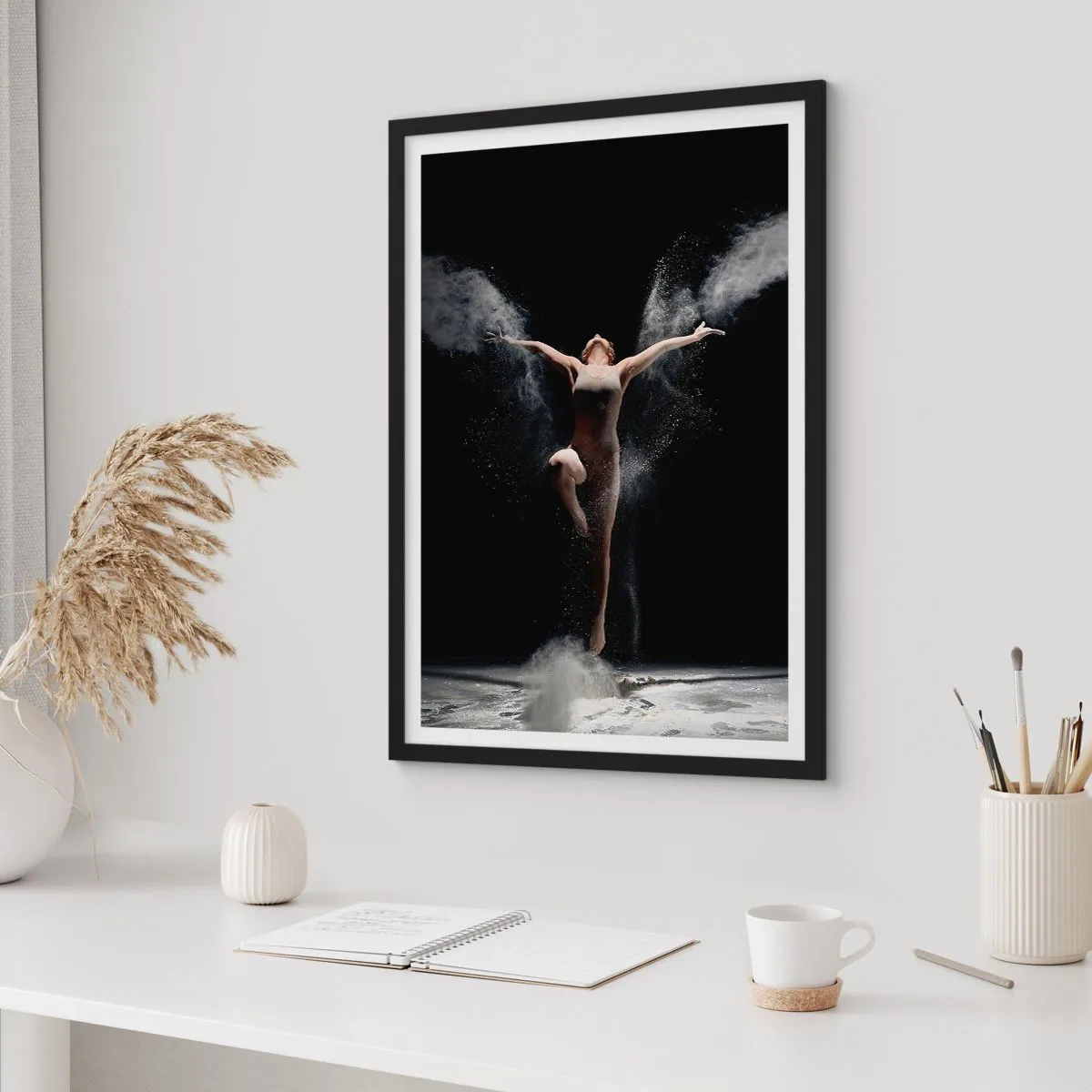 Poster în ramă neagră - Elfii există - 40x50 cm