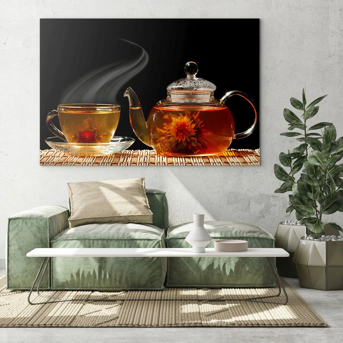 Tablou pe sticlă - Un ulcior de sticlă și o ceașcă de ceai cu o floare pe fundal negru - 70x50cm - Magia și arta preparării ceaiului - Decorațiune modernă pentru perete pentru living și dormitor ARTTOR