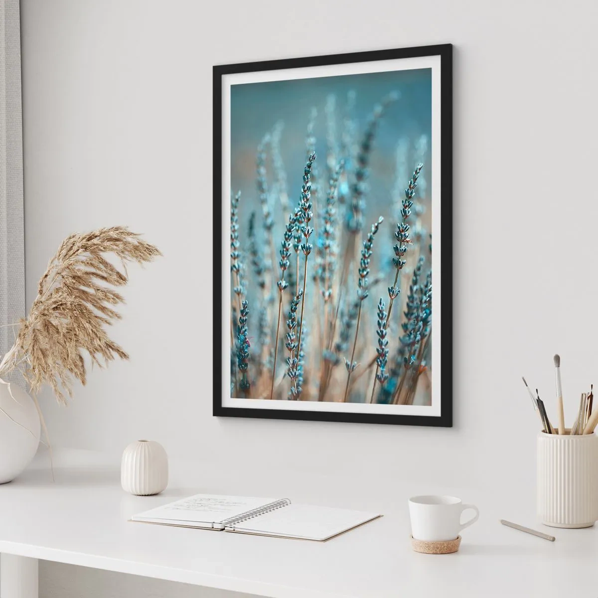 Poster în ramă neagră - Câmpul parfumat - 61x91 cm