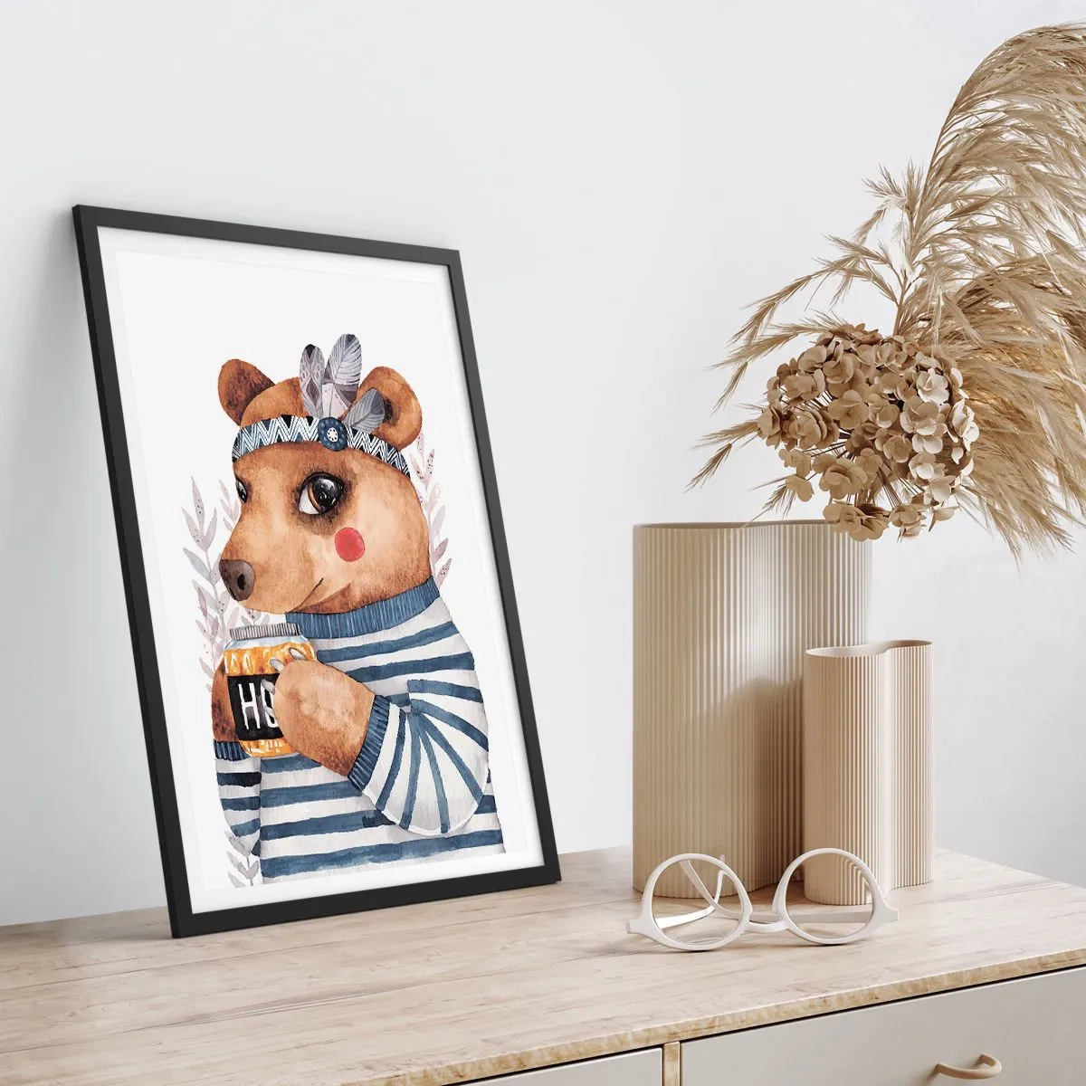 Poster în ramă neagră - Ursoaică dulce - 40x50 cm