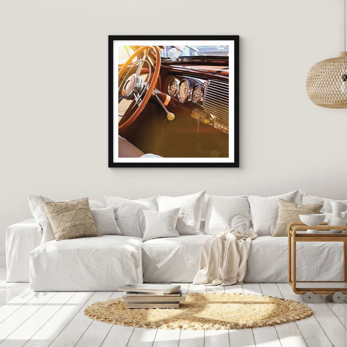 Poster în ramă neagră - O adiere de lux din trecut - 40x40 cm