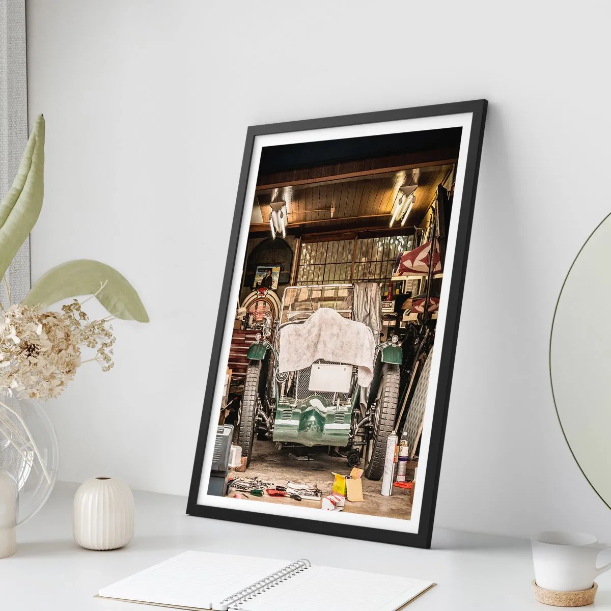 Poster în ramă neagră - Înapoi în trecut - 30x40 cm