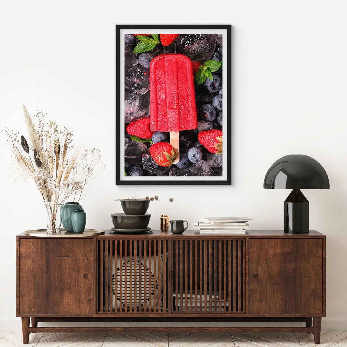 Poster în ramă neagră - Umbra unei veri fierbinți - 61x91 cm