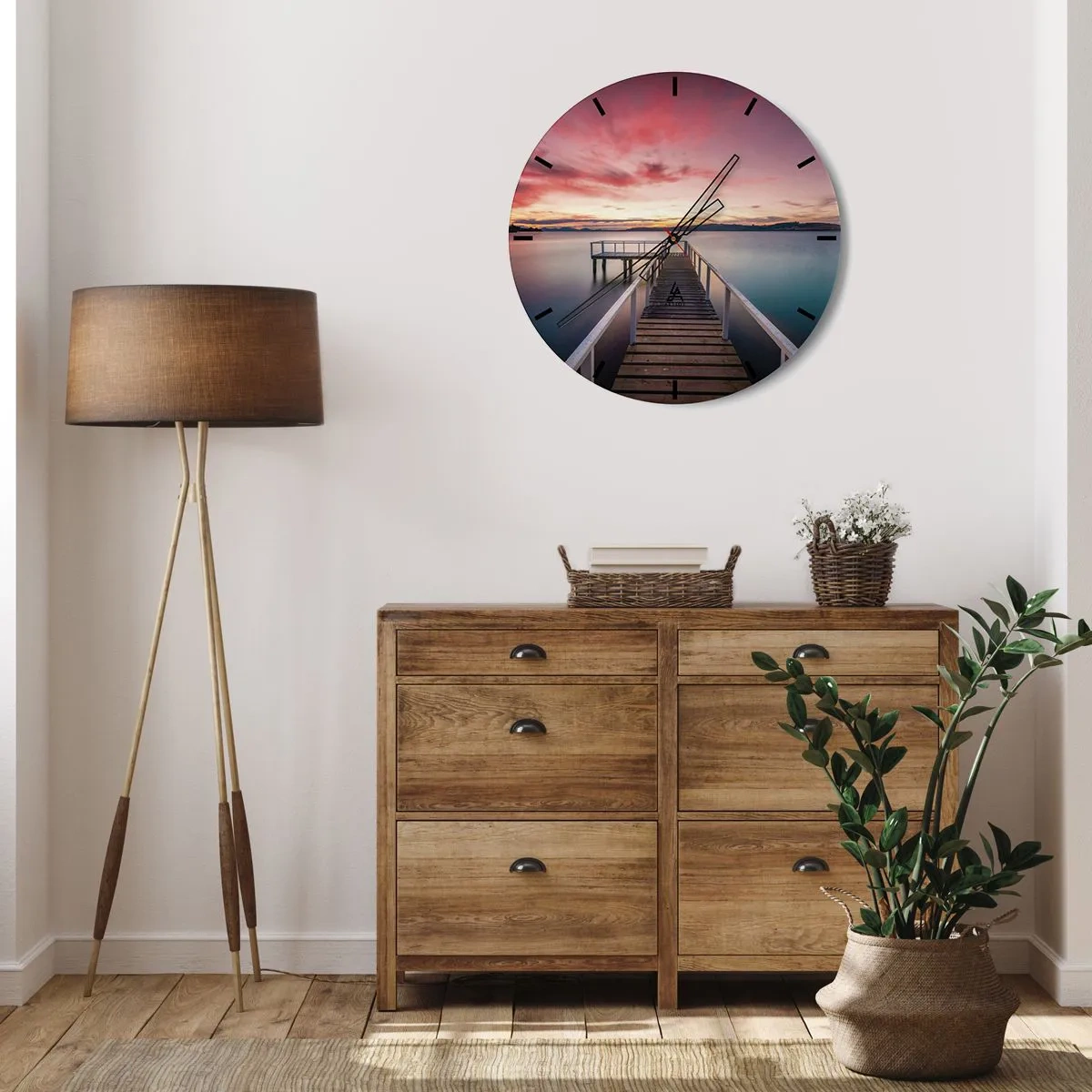 Ceas de perete - Ceas pe sticlă - Un dig peste un lac liniștit la apus - 30x30cm - Flacăra blândă a serii - Decorațiune modernă pentru perete pentru living, bucătărie și dormitor ARTTOR