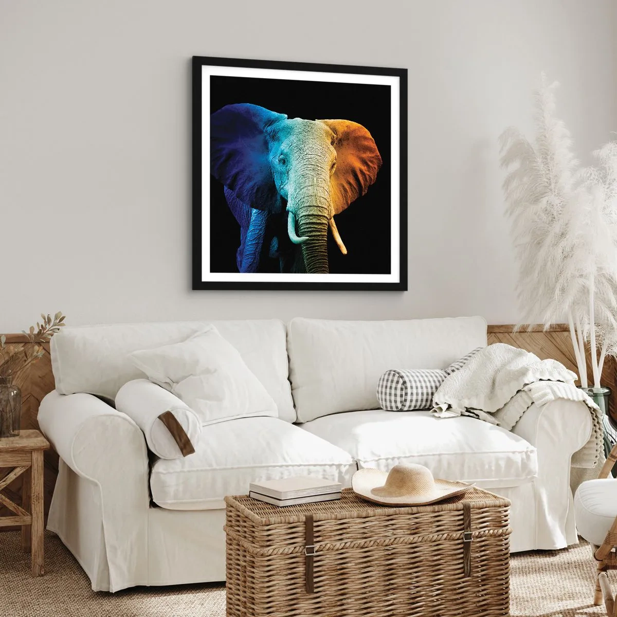 Poster în ramă neagră - Excentric, nu ciudat - 30x30 cm