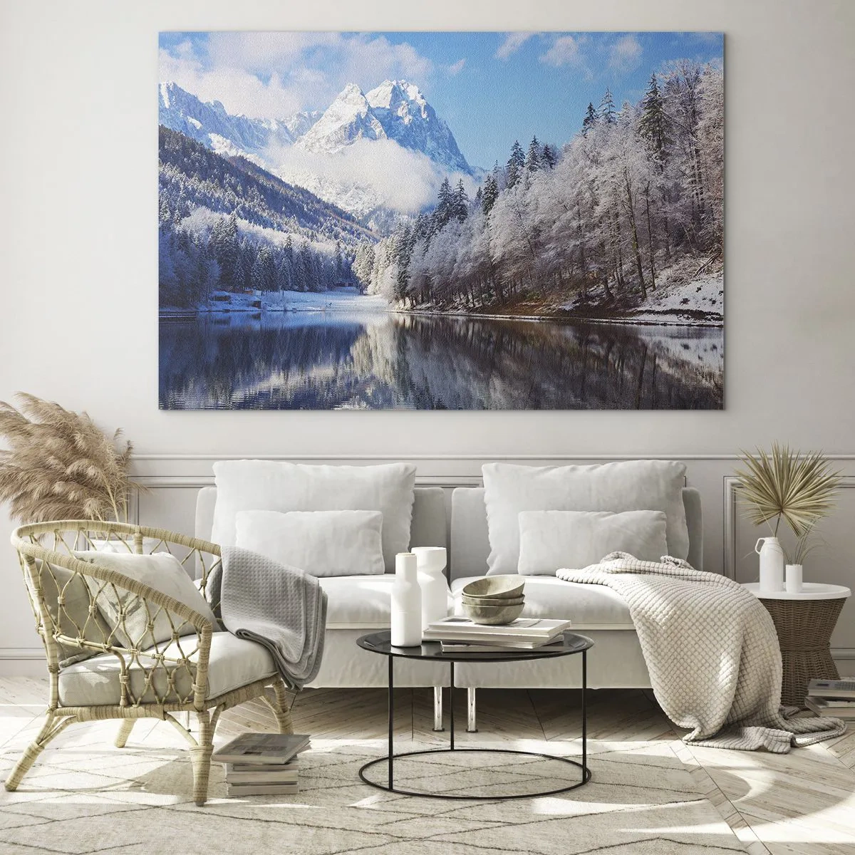 Tablou pe sticlă - Peisaj de iarnă cu munți și un lac înghețat - 70x50cm - Veghe de zăpadă - Decorațiune modernă pentru perete pentru living și dormitor ARTTOR