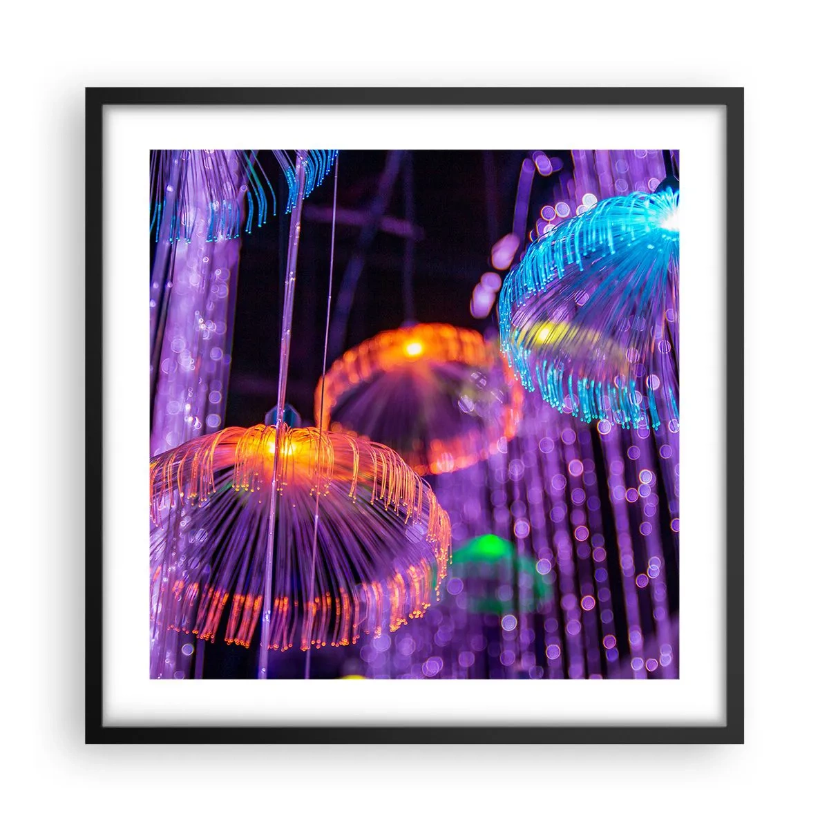 Poster în ramă neagră - Fântână de lumină - 50x50 cm