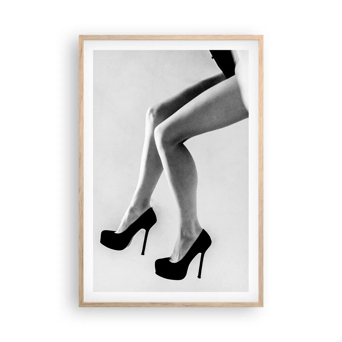 Poster în ramă de stejar deschis - Eterna feminitate - 61x91 cm