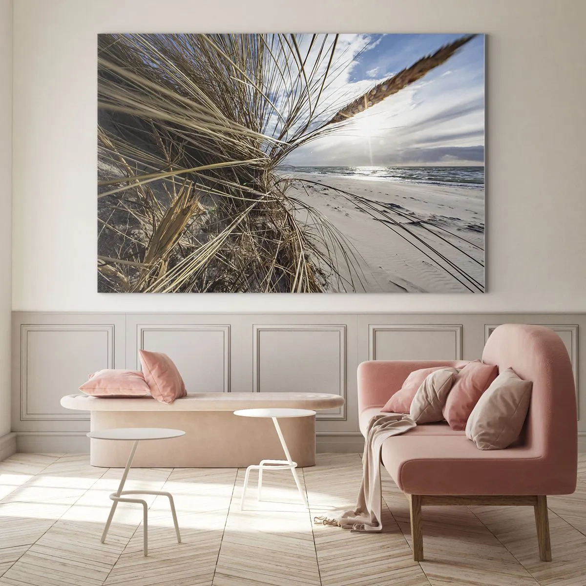 Tablou pe sticlă - Iarbă aurie pe fundalul unei plaje nisipoase și al mării - 70x50cm - O întâlnire a elementelor - Decorațiune modernă pentru perete pentru living și dormitor ARTTOR
