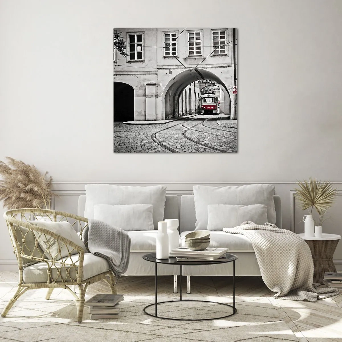 Tablou pe sticlă - Printr-un labirint urban - 30x30 cm