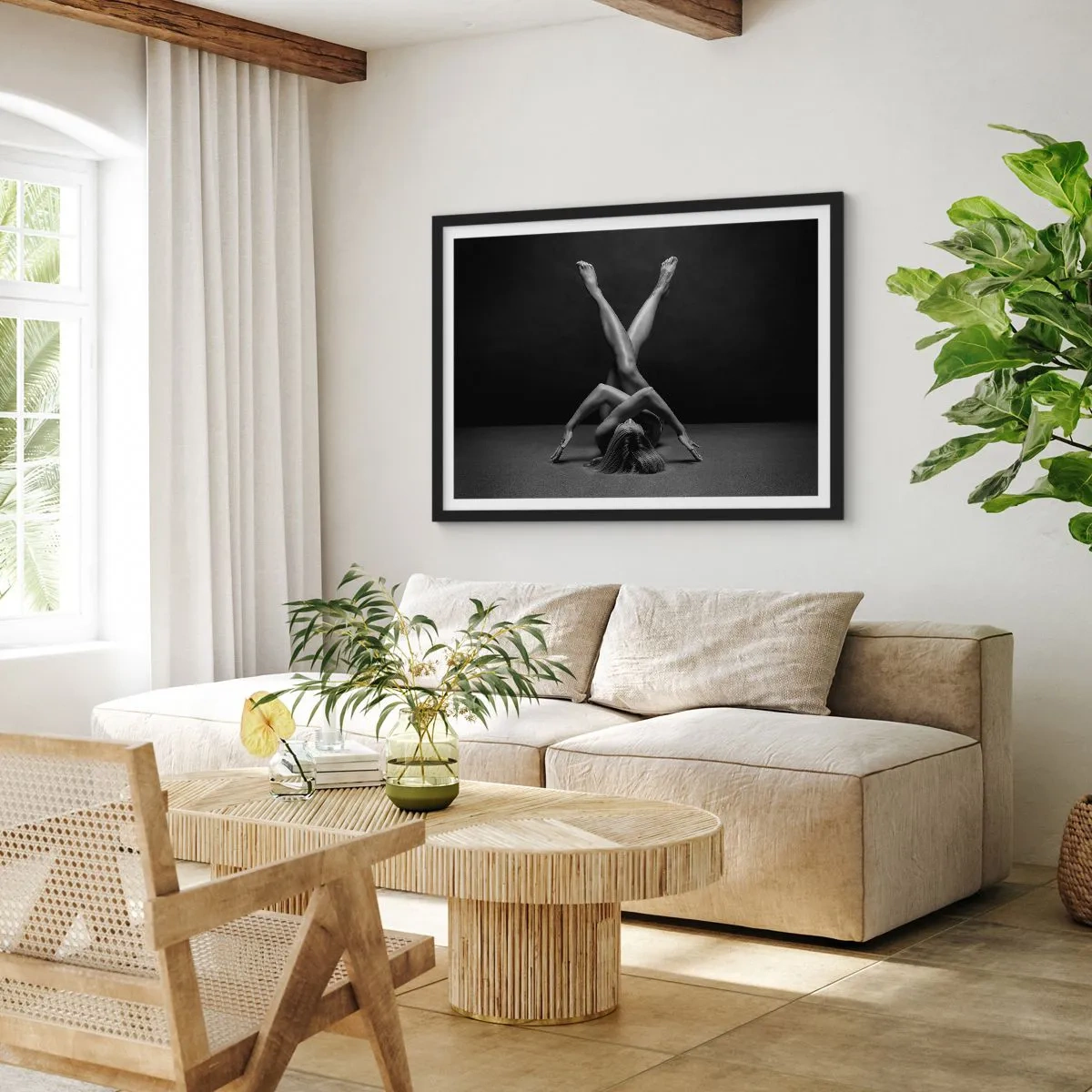 Poster în ramă neagră - Geometria nudității - 70x50 cm