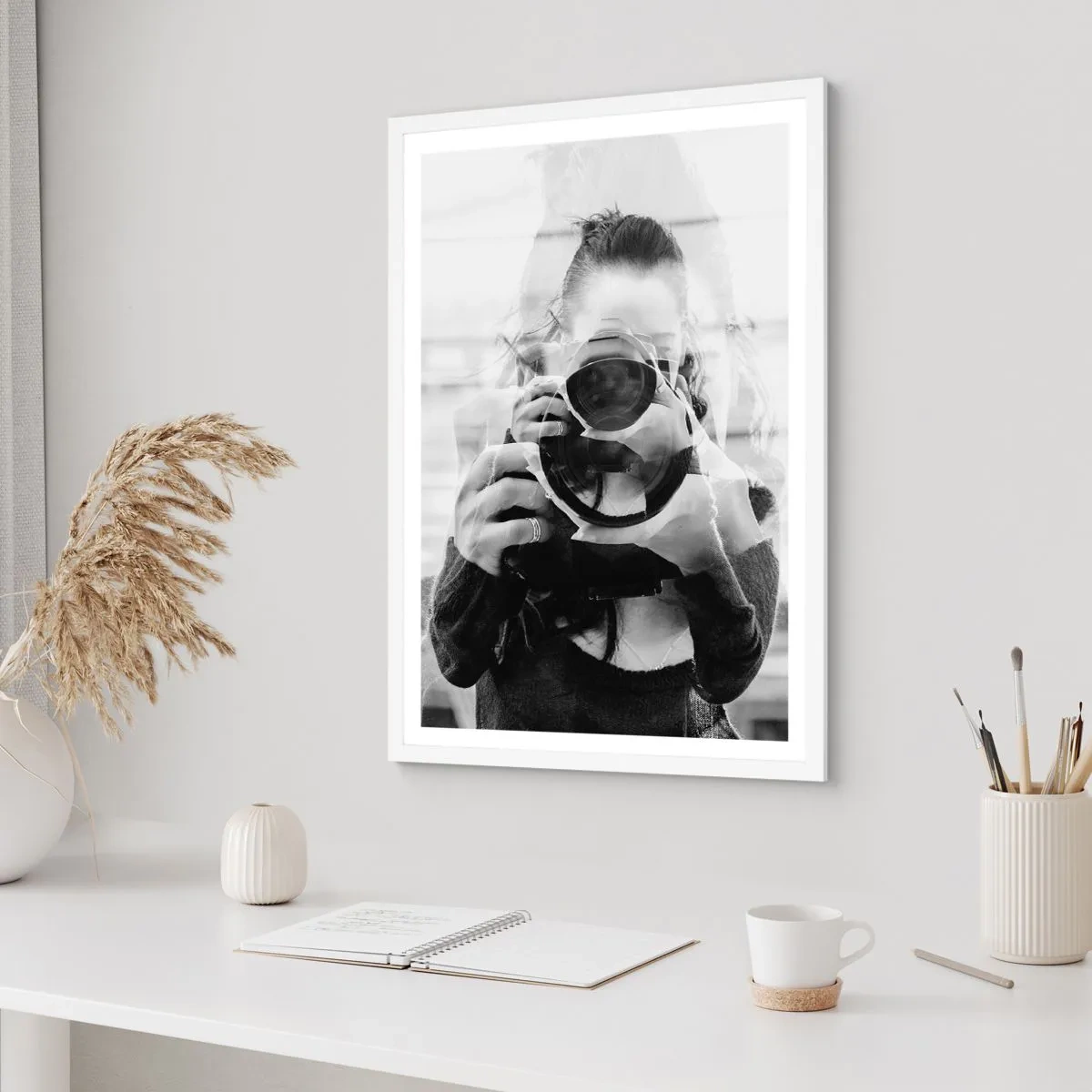 Poster în ramă albă - Creator și material - 40x50 cm