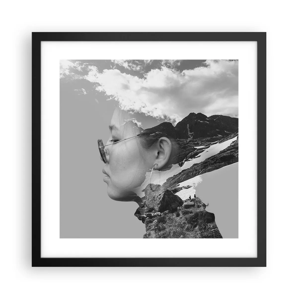 Poster în ramă neagră - Portret în nori - 40x40 cm