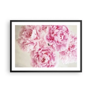 Poster în ramă neagră - În luxul roz - 70x50 cm