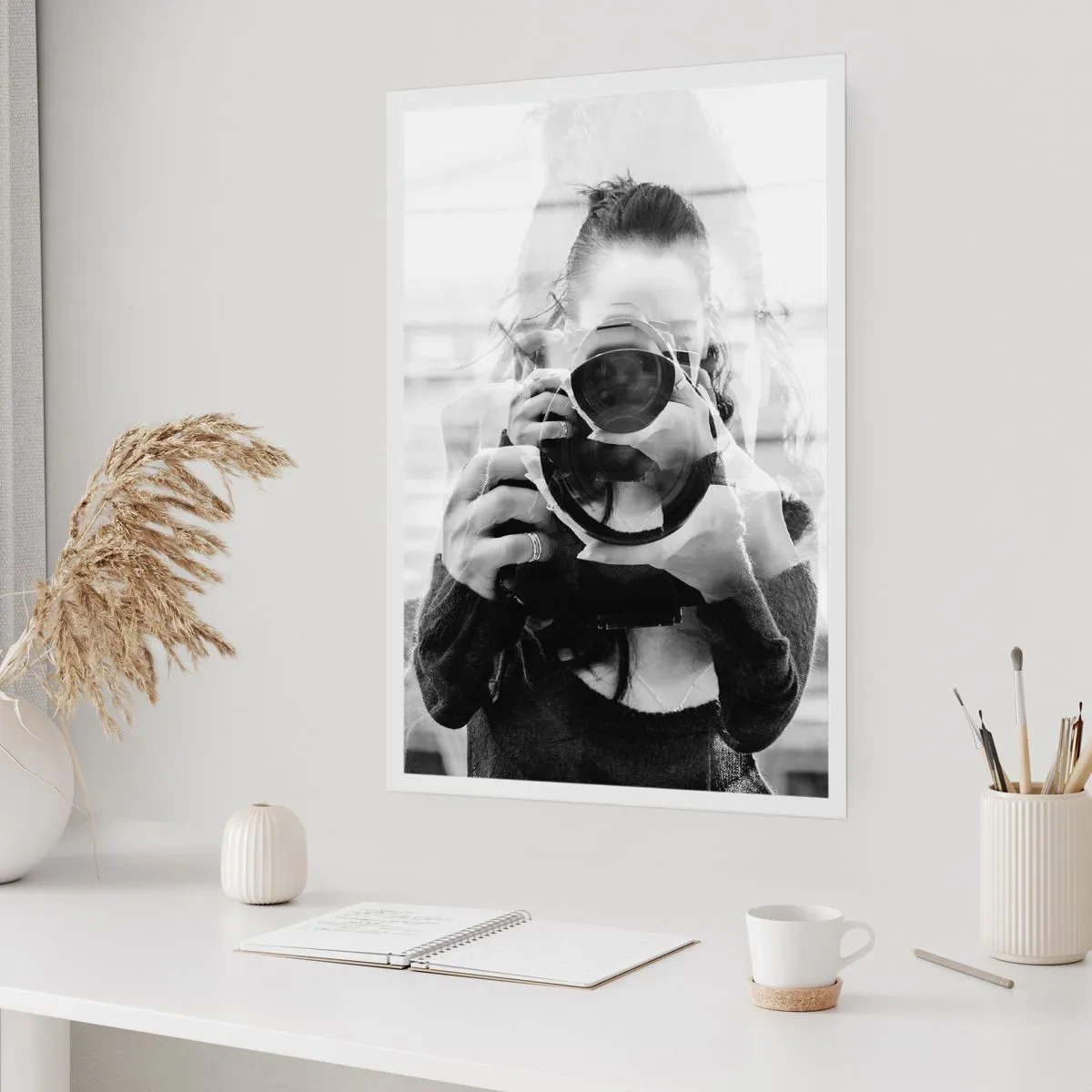 Poster - Creator și material - 70x100 cm