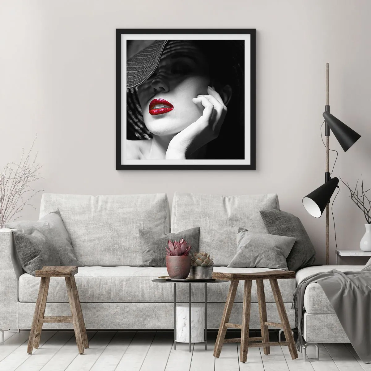 Poster în ramă neagră - Studiu în stacojiu - 30x30 cm