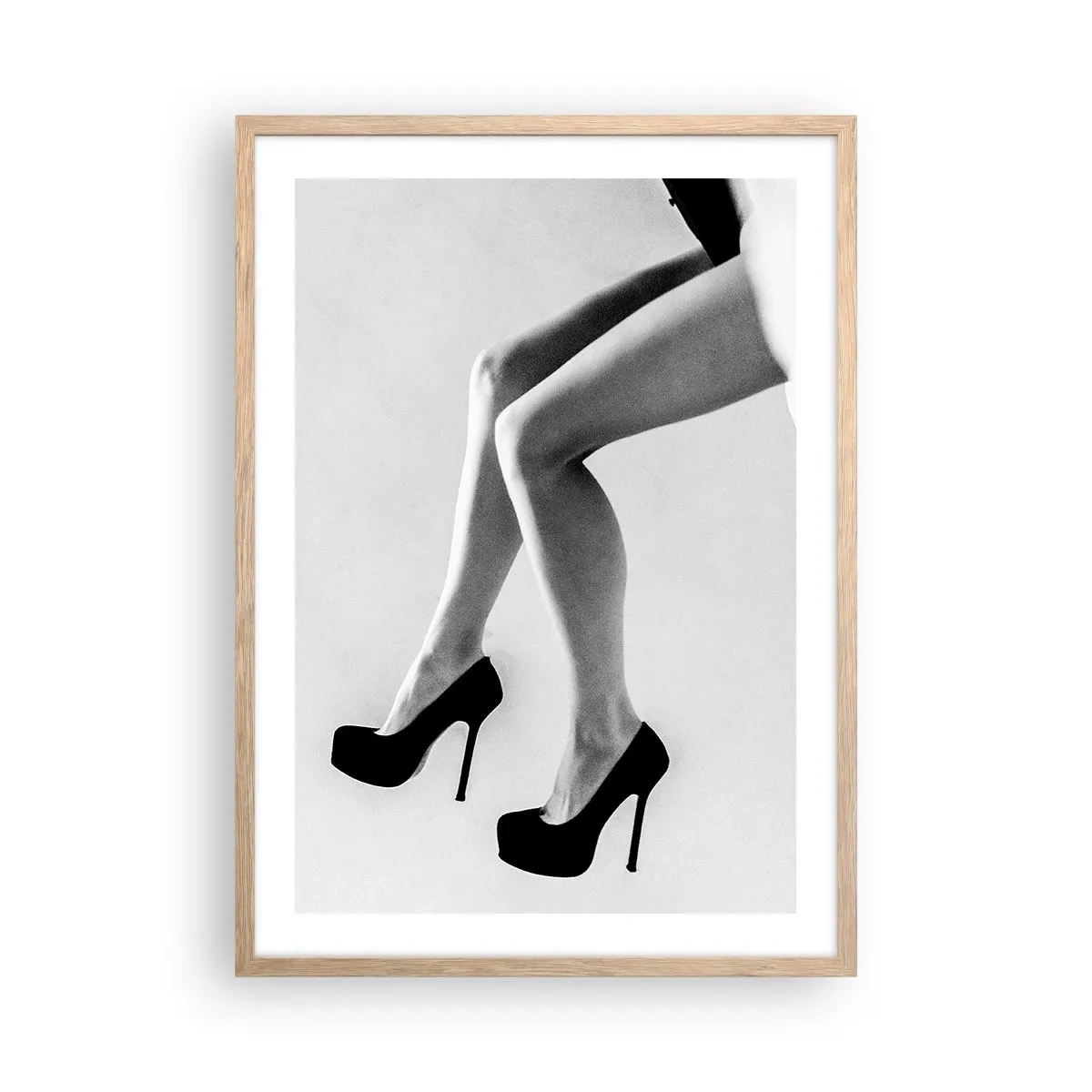 Poster în ramă de stejar deschis - Eterna feminitate - 50x70 cm