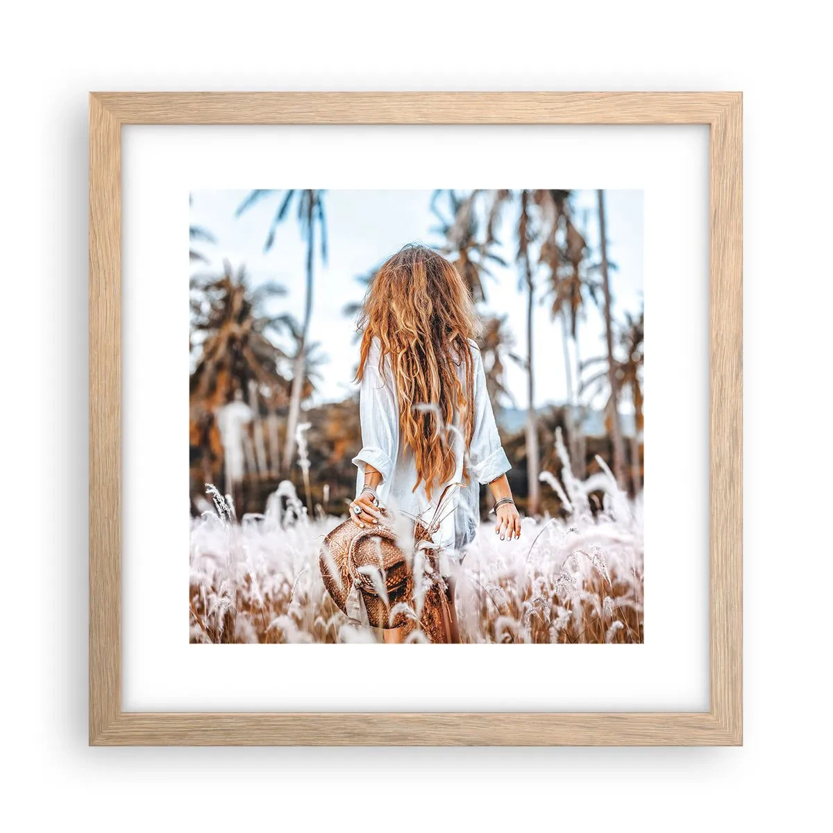 Poster în ramă de stejar deschis - Născută din puful de iarbă - 30x30 cm