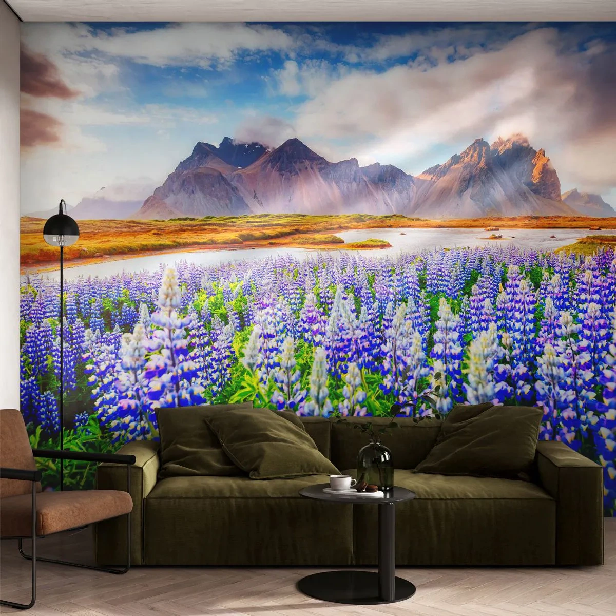 Tapet Standard Eco - Putere și severitate alături de blândețe - Peisaj, Munţi, Flori - 200x140 cm
