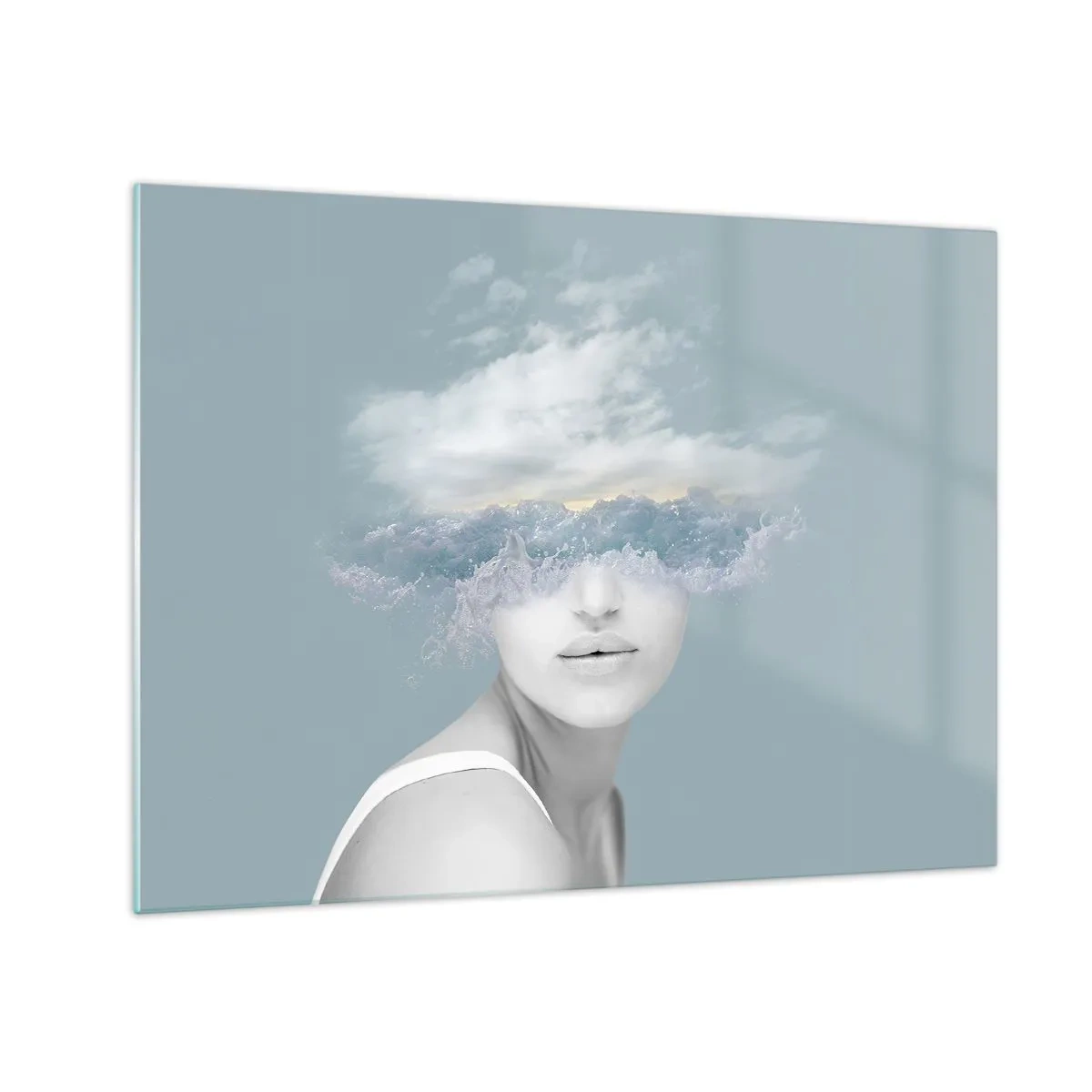 Tablou pe sticlă - Chipul unei femei se contopește cu cerul și norii într-o viziune suprarealistă. - 70x50cm - Cu capul în nori - Decorațiune modernă pentru perete pentru living și dormitor ARTTOR