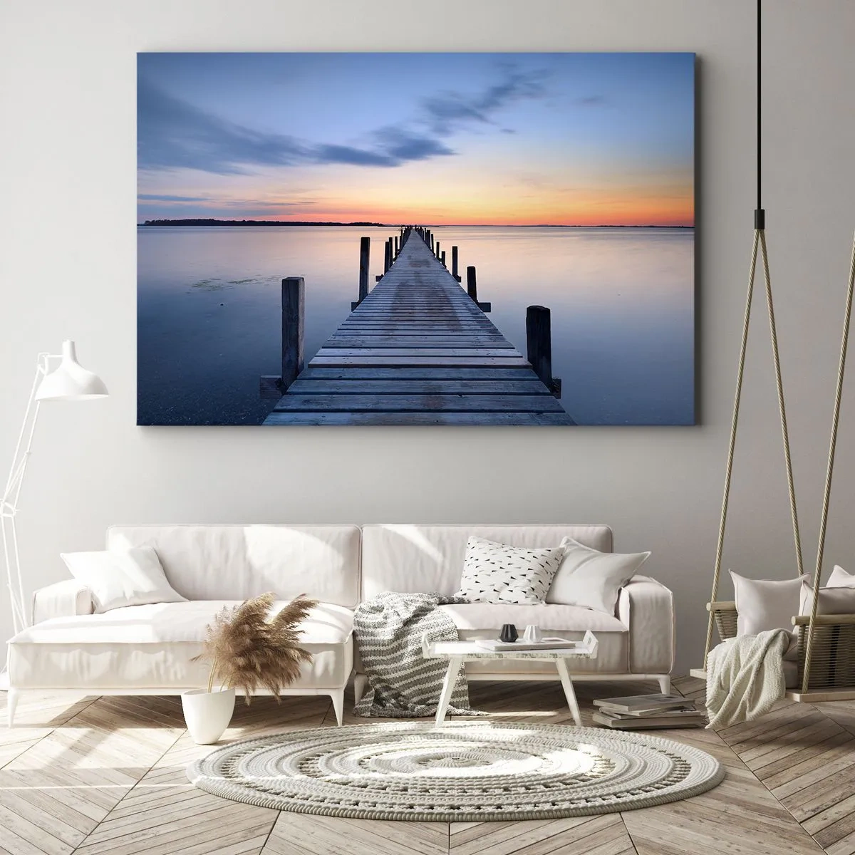 Tablou pe pânză Canvas - Debarcader de lemn pe lac la apus - 70x50cm - Calmul unui amurg senin - Decorațiune modernă pentru perete pentru living și dormitor ARTTOR
