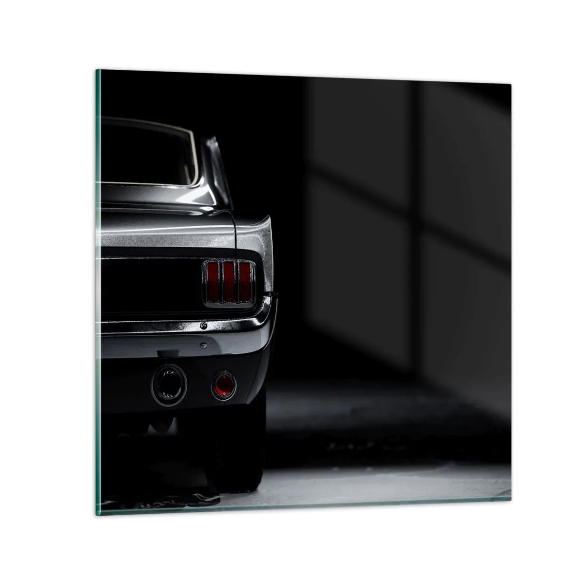 Tablou pe sticlă - Farmecul clasicului - 40x40 cm