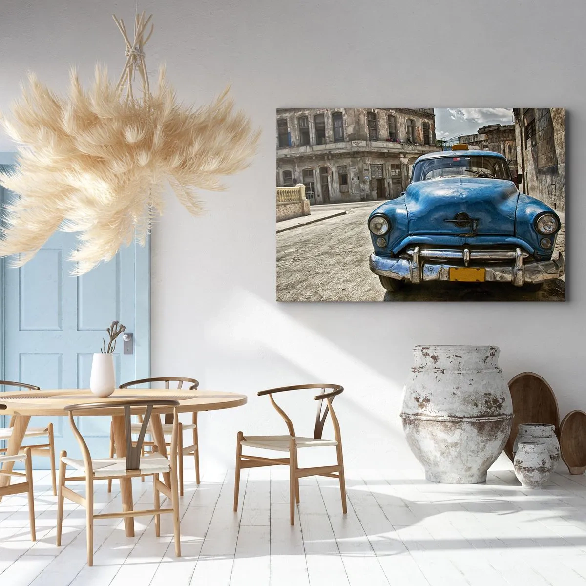 Tablou pe pânză Canvas - O mașină albastră veche pe stradă, în stil retro - 70x50cm - Vechiul este frumos - Decorațiune modernă pentru perete pentru living și dormitor ARTTOR