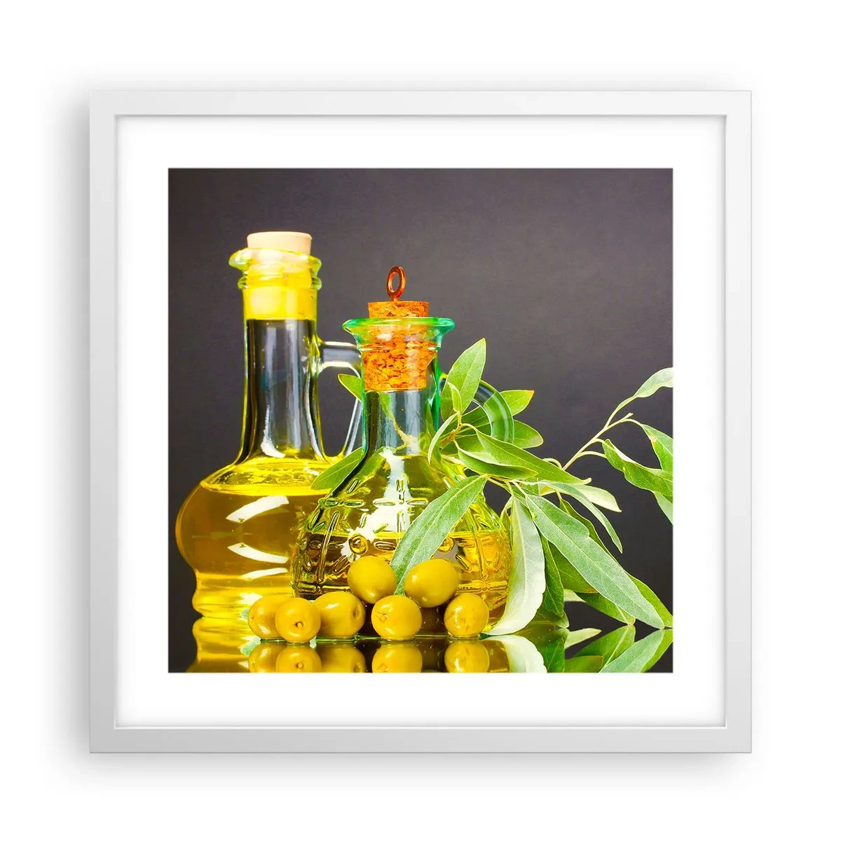 Poster în ramă albă - Natură moarte cu măsline și ulei - 40x40 cm