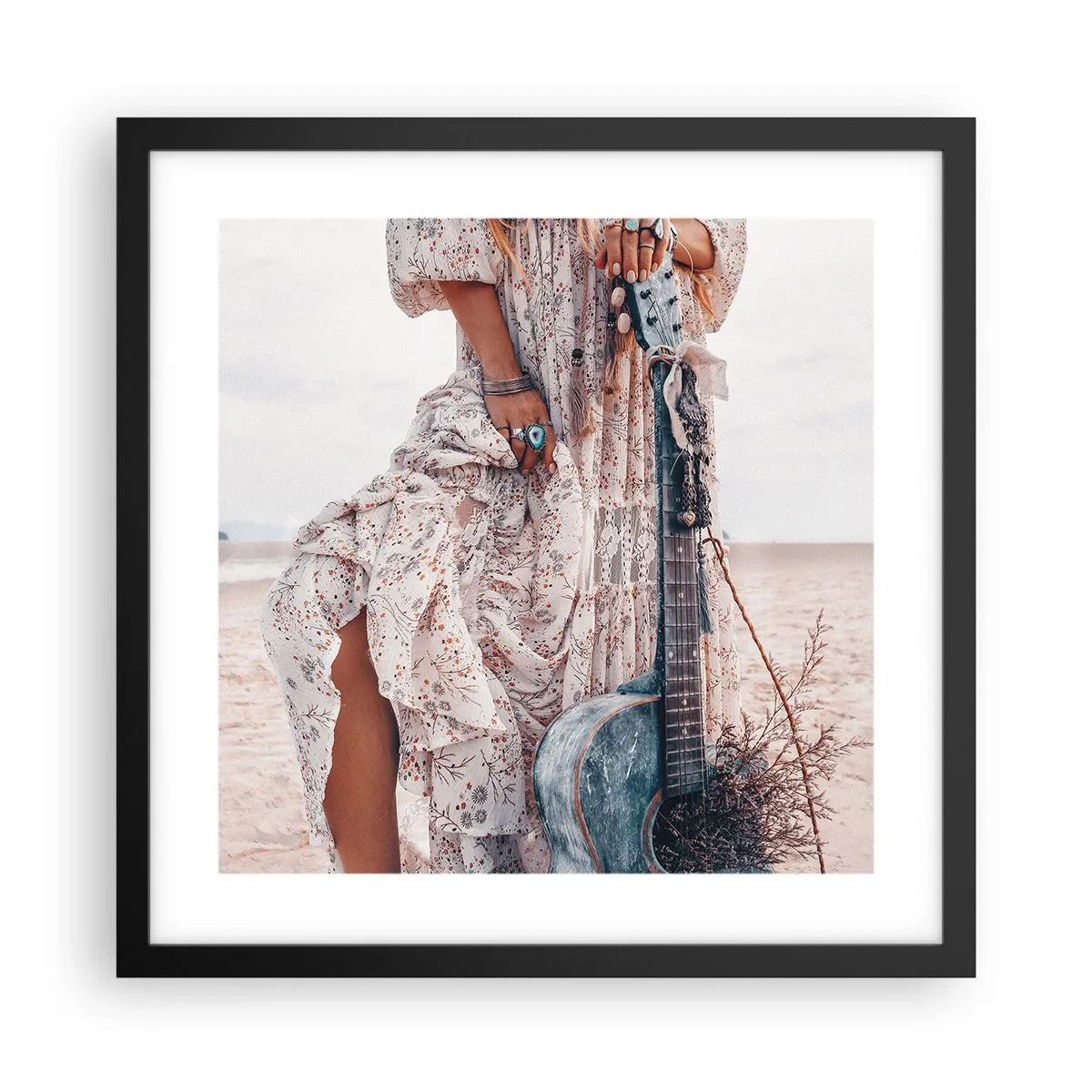 Poster în ramă neagră - Hippie pe drum - 40x40 cm