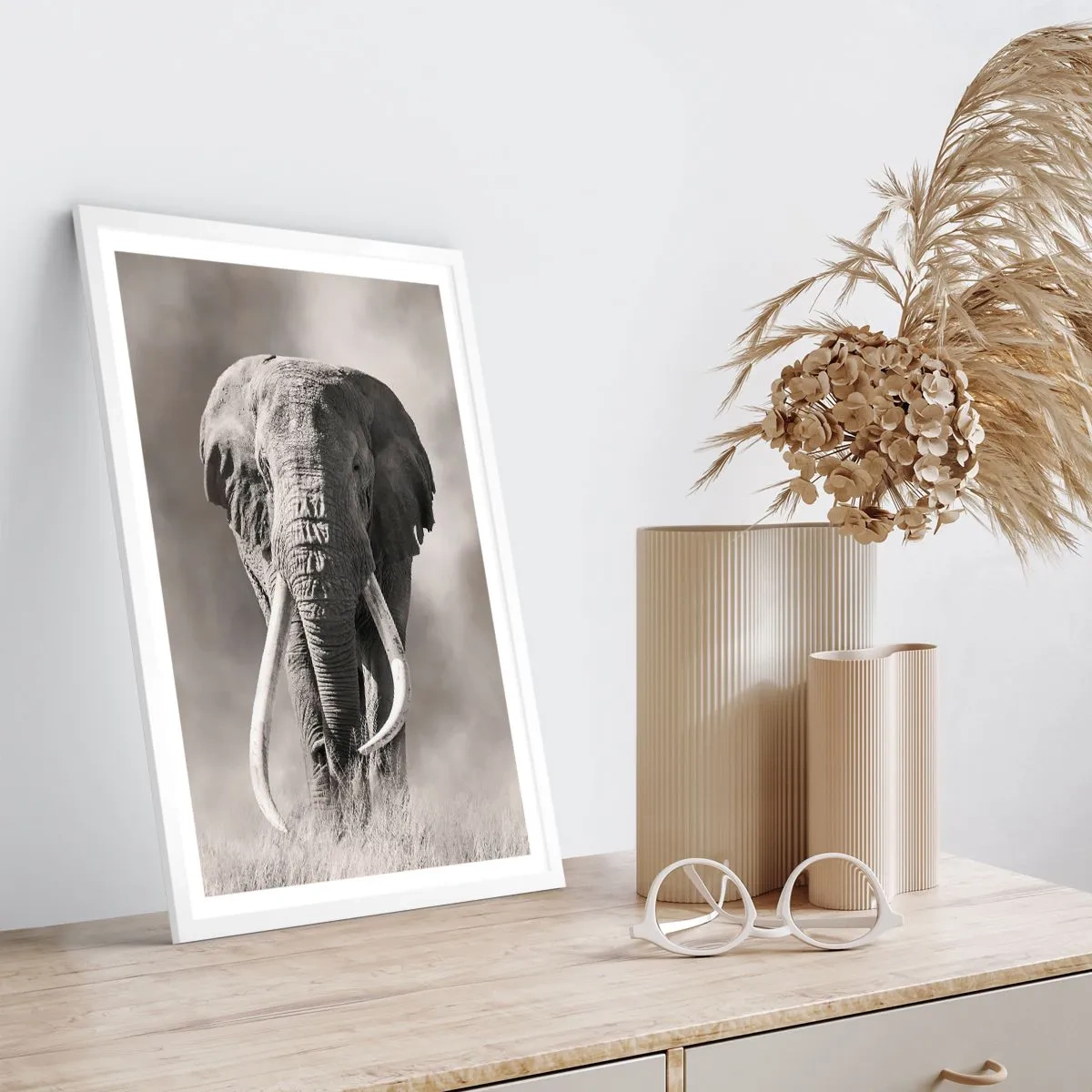 Poster în ramă albă - Patriarh african - 40x50 cm