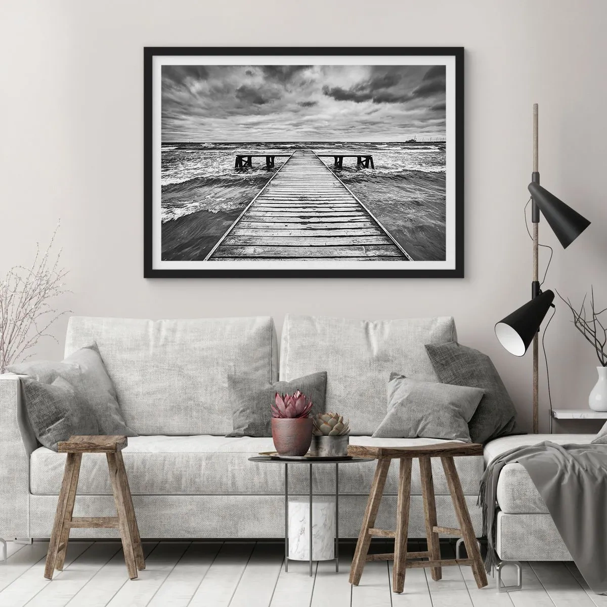 Poster în ramă neagră - Aștept ca vântul să fugărească... - 40x30 cm