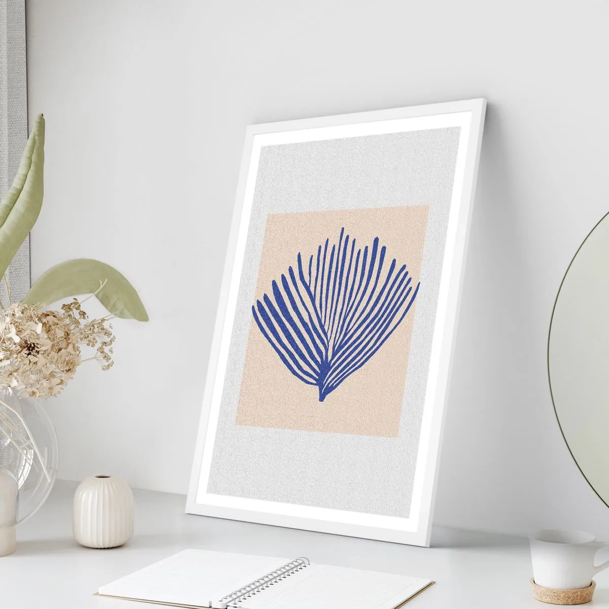 Poster în ramă albă - Evantai albastru - 61x91 cm