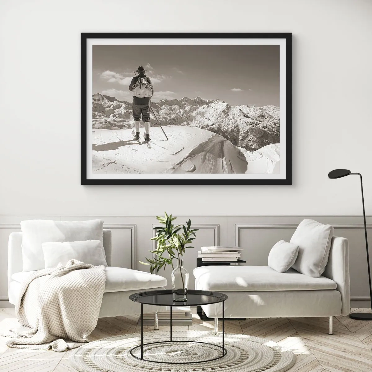 Poster în ramă neagră - Și munții sunt la fel - 91x61 cm