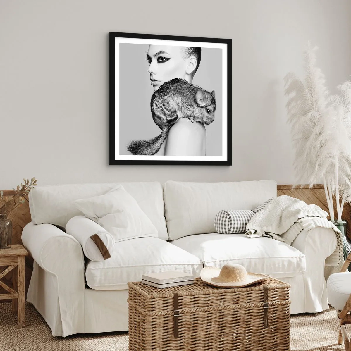 Poster în ramă neagră - Dama cu șinșilă - 40x40 cm