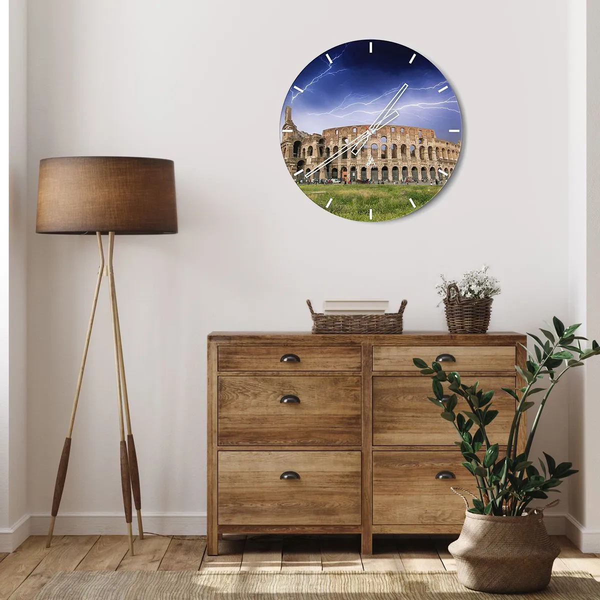 Ceas de perete - Ceas pe sticlă - Colosseumul iluminat de fulgere pe un cer întunecat - 30x30cm - Arena de luptă - Decorațiune modernă pentru perete pentru living, bucătărie și dormitor ARTTOR