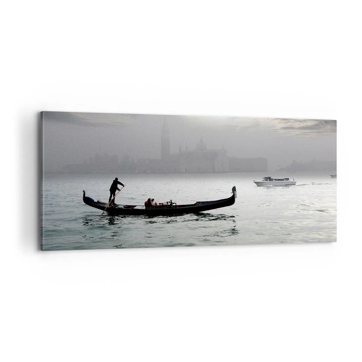 Tablou pe pânză - Un oraș fabulos de apă și ceață - 100x40 cm