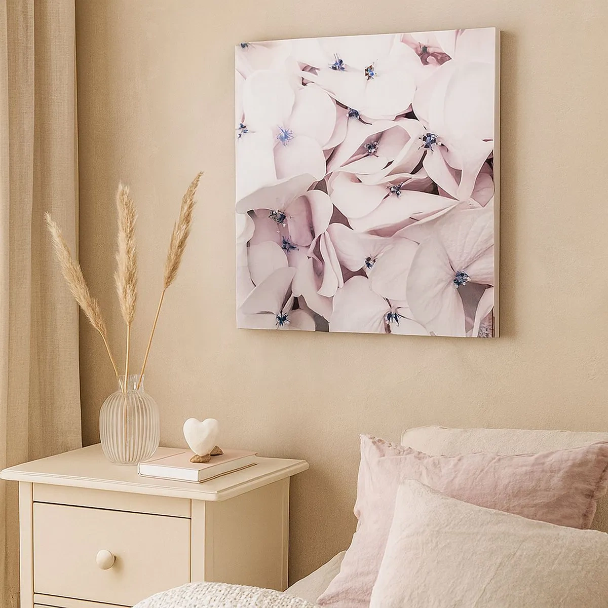 Tablou pe pânză - Într-un potop de flori - 30x30 cm