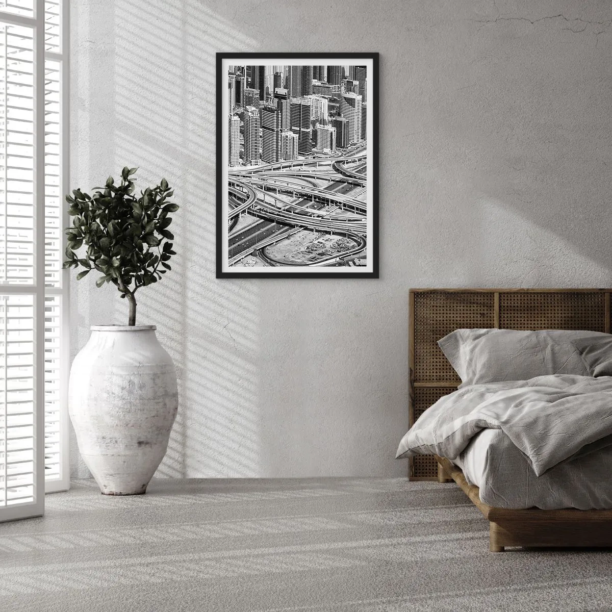Poster în ramă neagră - Panoramă a orașului cu rețeaua rutieră în stil alb-negru - 50x70cm - Dubai - orașul imposibil - Decorațiune modernă pentru perete pentru living și dormitor ARTTOR