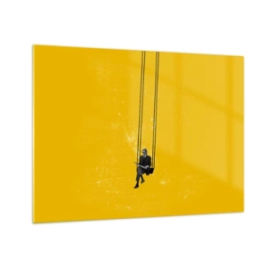 Tablou pe sticlă - O figură pe un leagăn atârnând pe un fundal galben - 70x50cm - O zi ca oricare alta - Decorațiune modernă pentru perete pentru living și dormitor ARTTOR